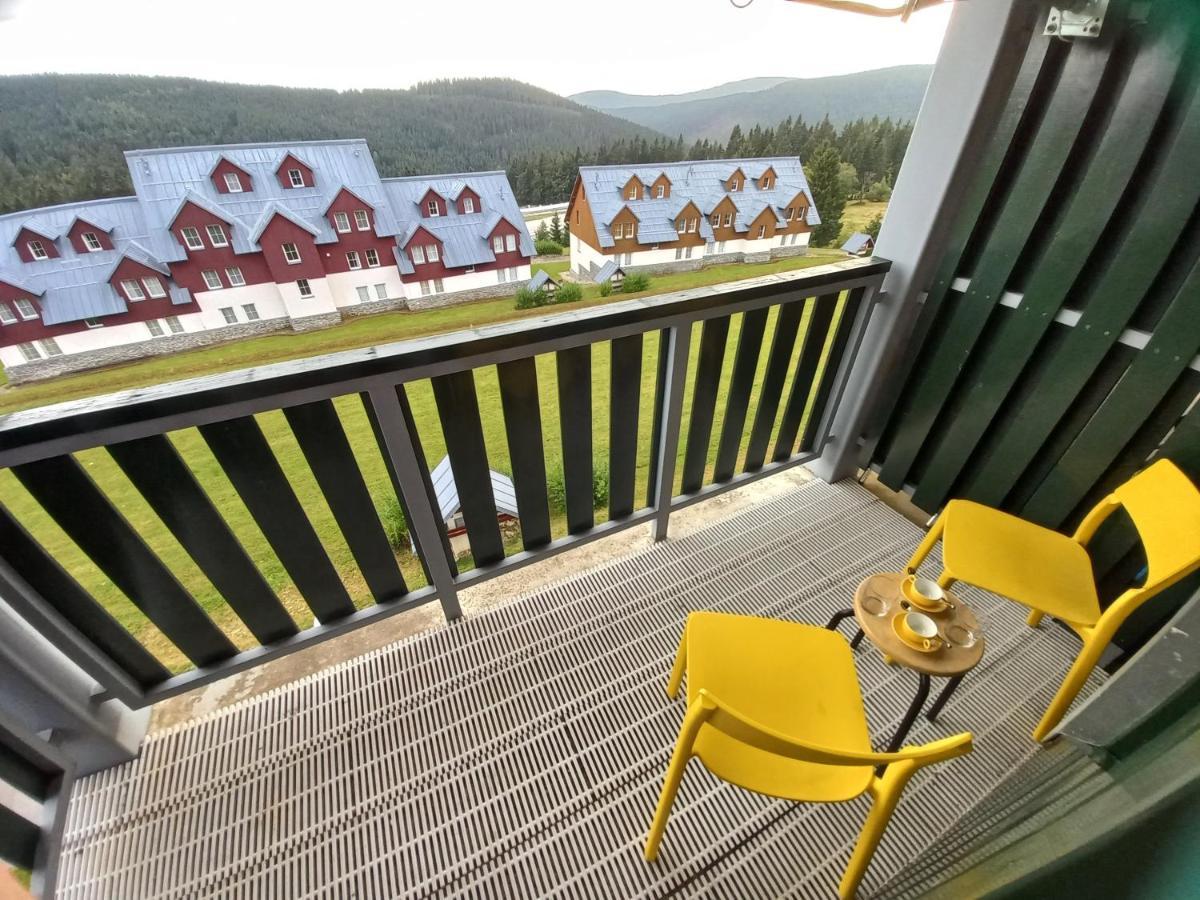 Horni Misecky Apartman E25 U Sjezdovky, Max 6 Osob Zewnętrze zdjęcie