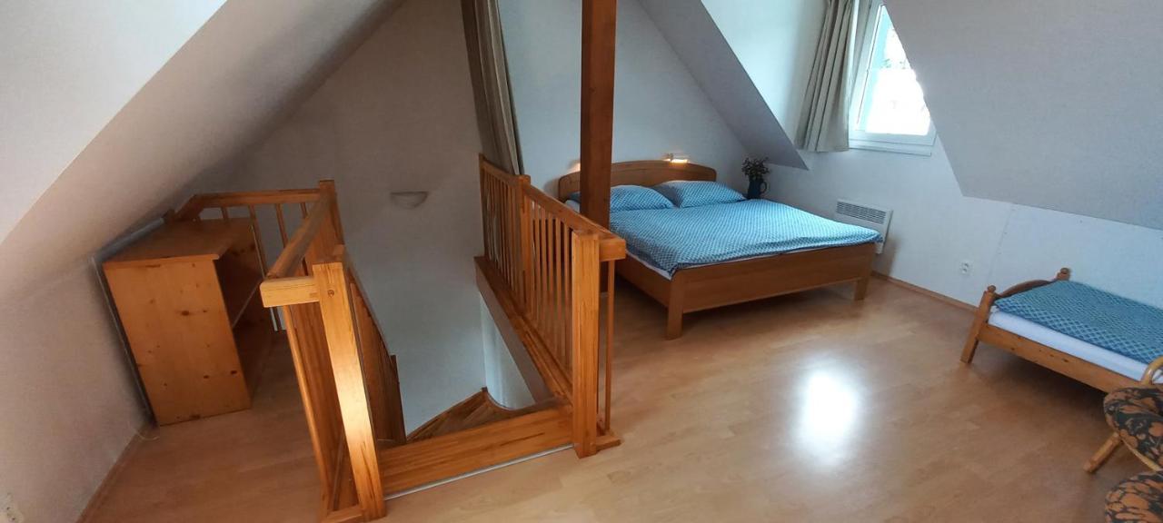 Horni Misecky Apartman E25 U Sjezdovky, Max 6 Osob Zewnętrze zdjęcie